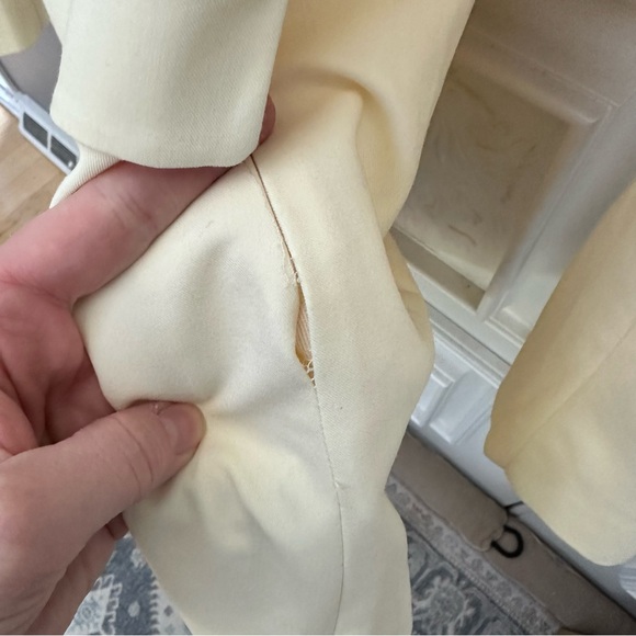 Zara Cream Blazer Dress - Size MEDIUM - Picture 8 of 8
